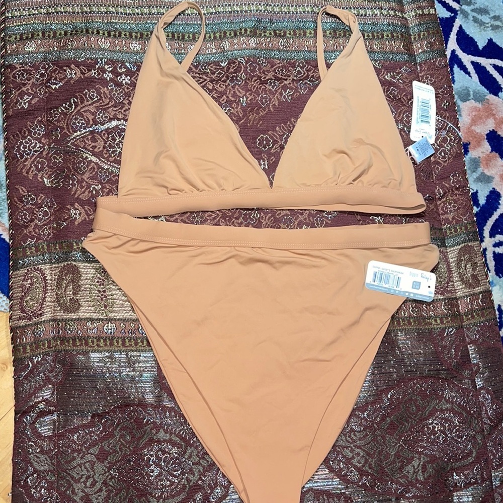 Dippin’ Daisy’s  Ultra Muse Bikini Set Size 2X
